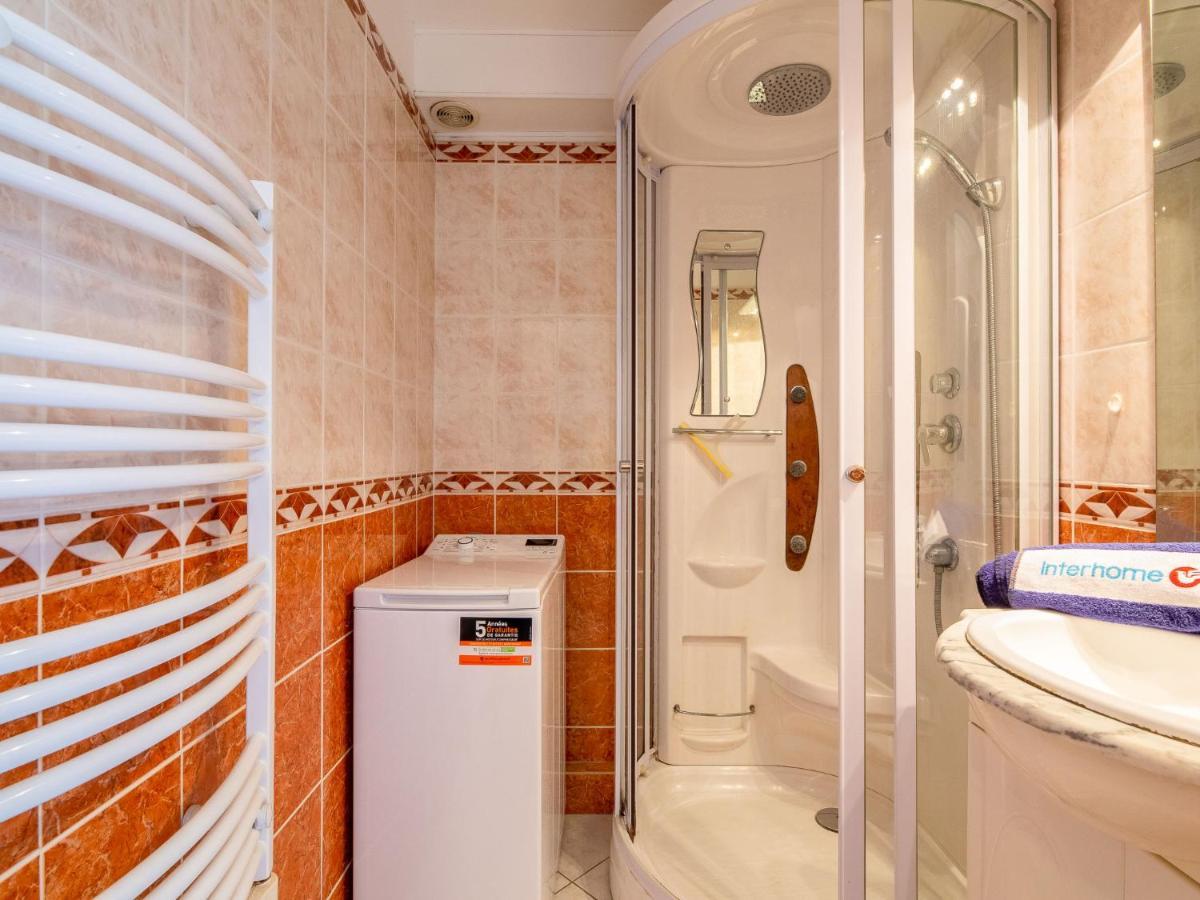 Apartment Le Capitole-3 By Interhome