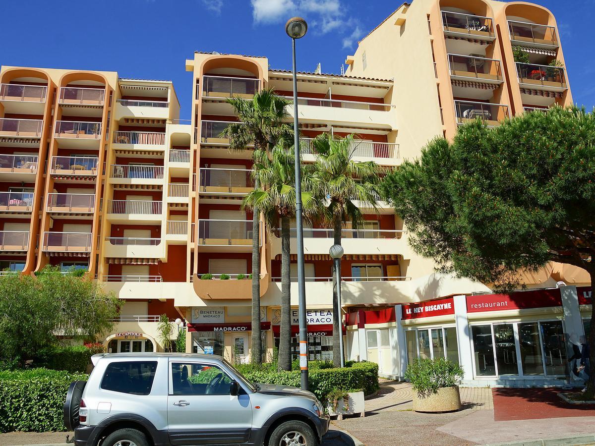 Apartment Le Capitole-3 By Interhome