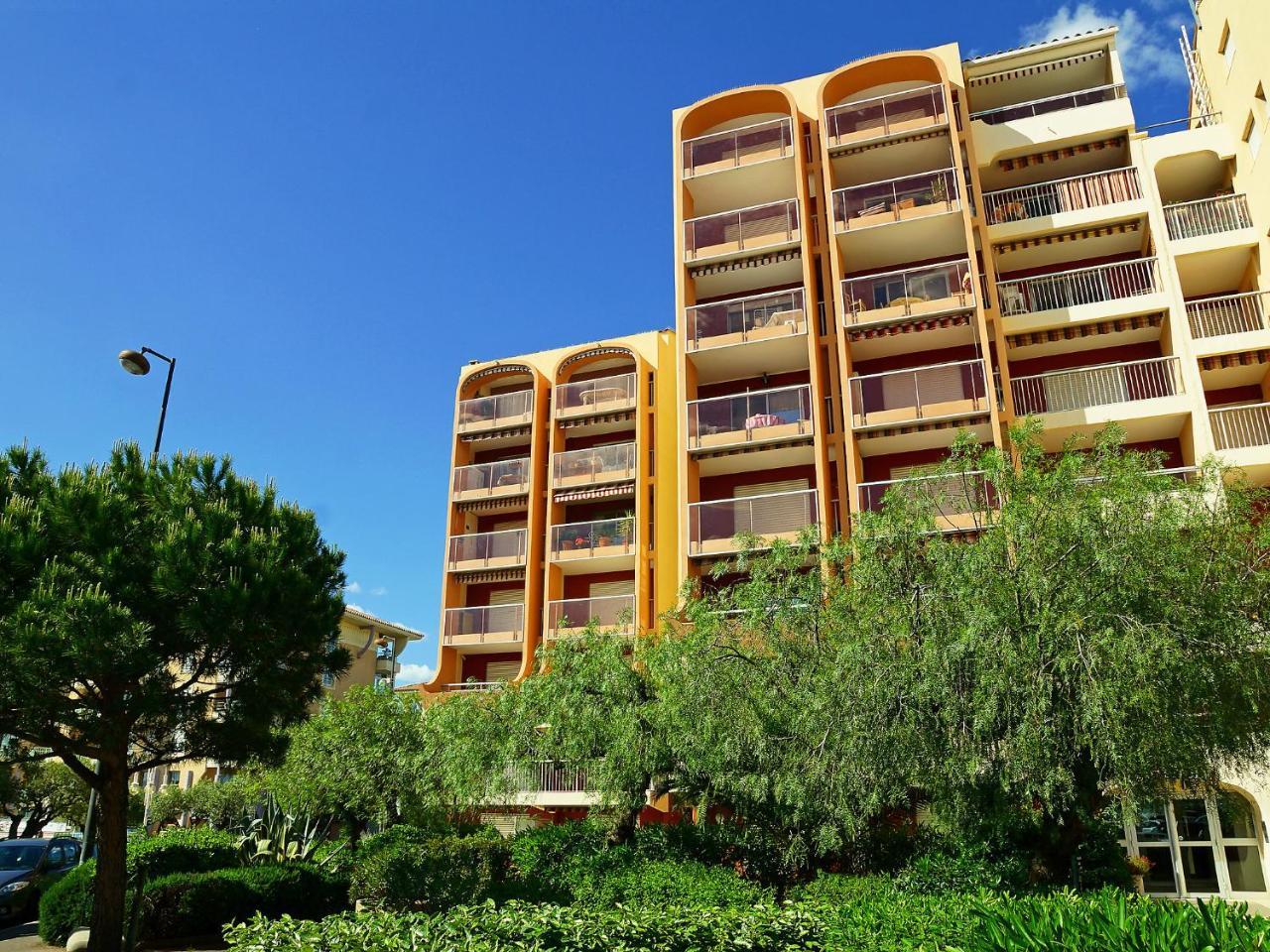 Apartment Le Capitole-3 By Interhome Frejus